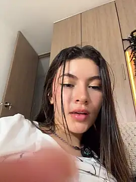 Lizzy_Mei – Stripchat modeli, fotoğraflar