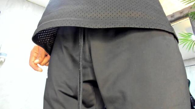 Preview photo of webcam model joseph-core on Flirt4Free