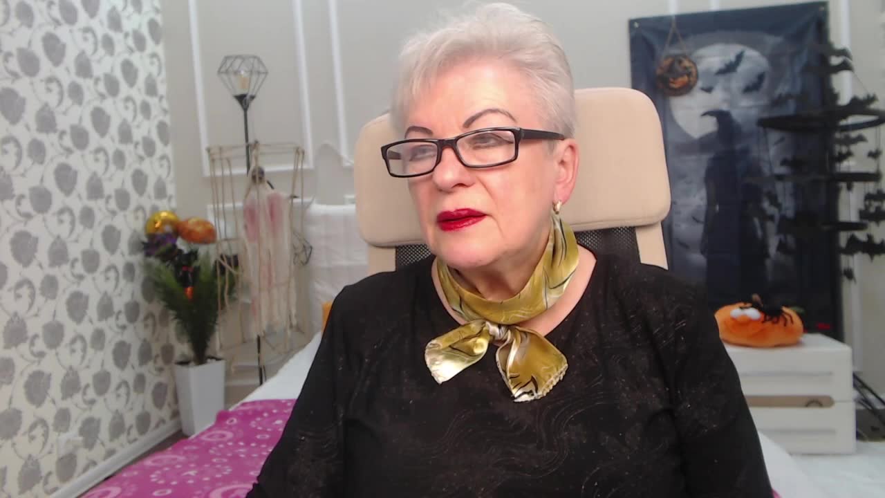 kaylesmoll na XloveCam: fotky a profil