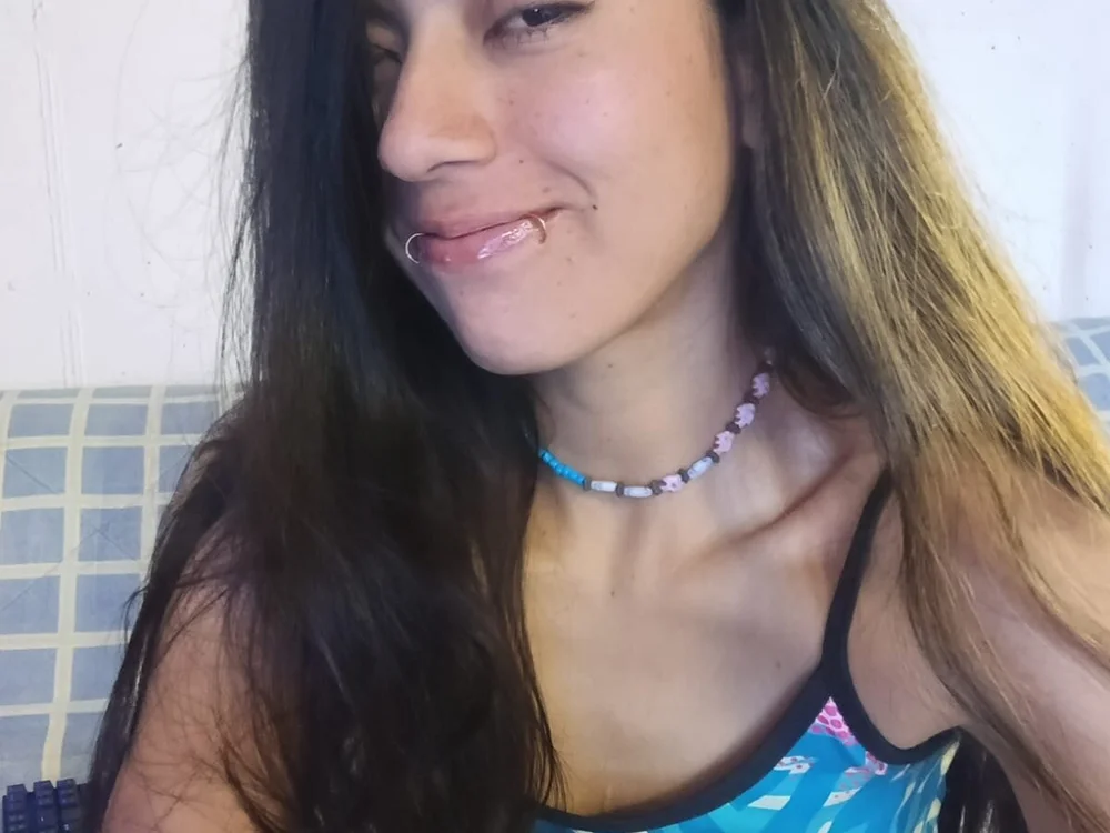 meganmiauu, model webcam de Stripchat: fotos