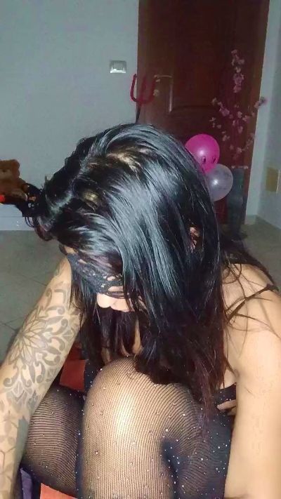 adelaide986 — Cam4 ওয়েবক্যাম মডেল: ছবি