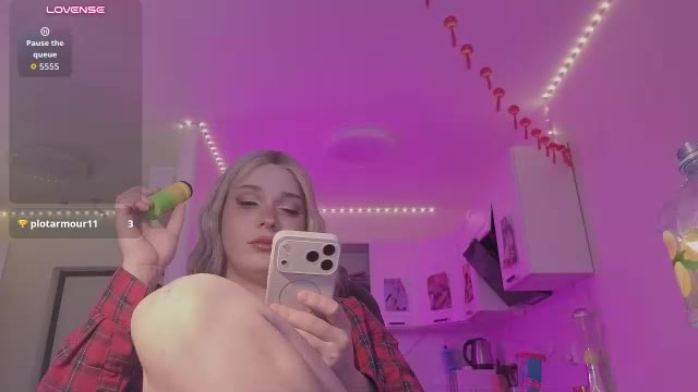 alena_dubai na Chaturbate: zdjęcia i profil