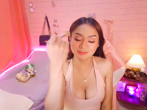 Фото вебкам-модели hotasiants1 на BongaCams