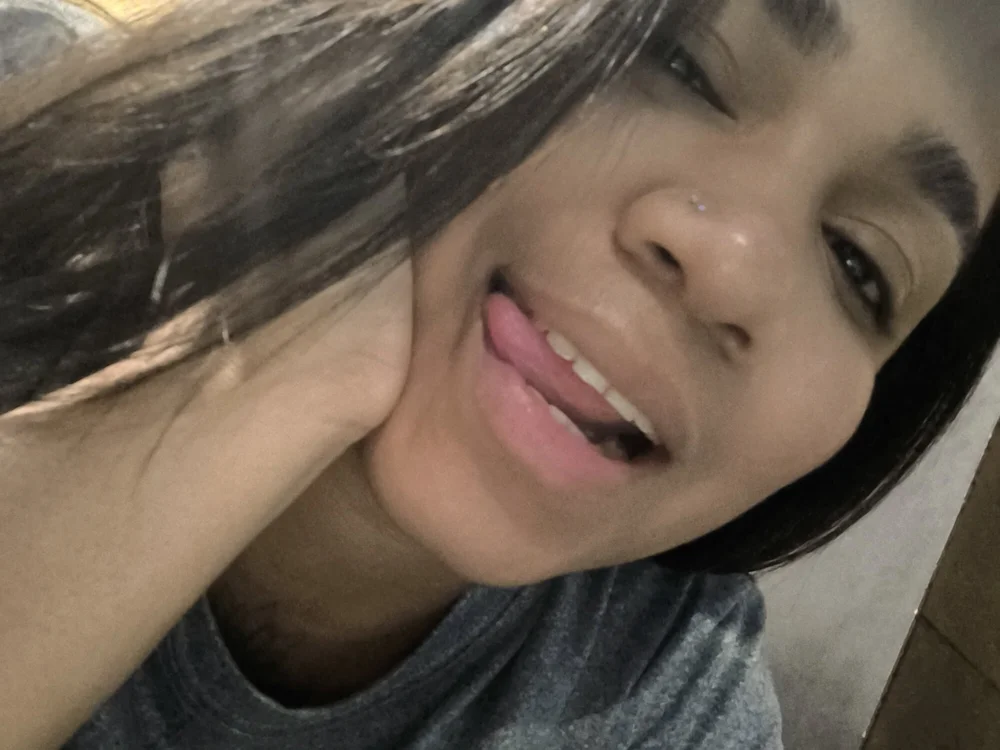 Brunettsex_0, model webcam de Stripchat: fotos