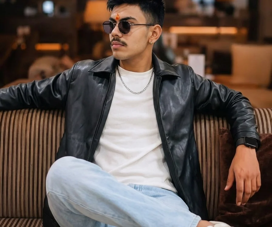 RohanGupta843331 (Stripchat): foto un profils