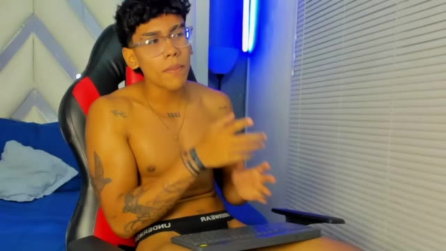 jhon_maykoll — Chaturbate 直播模特:照片与资料