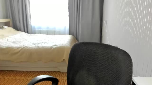 hopeful_y, model webcam de Chaturbate: fotos