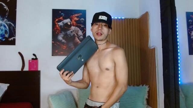 arturo-contreras (Flirt4Free): fotod ja profiil
