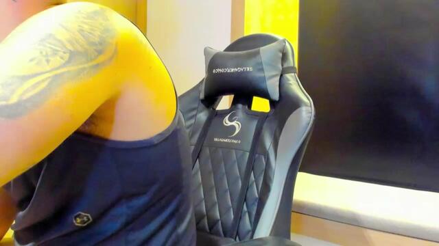 ashton-muller (Flirt4Free): ảnh người mẫu webcam