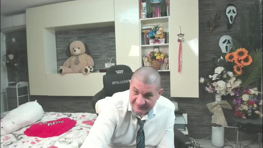 crissetan (LiveJasmin): fotod ja profiil