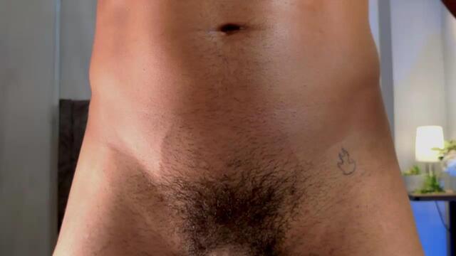 Preview photo of webcam model liiam-garcia on Flirt4Free