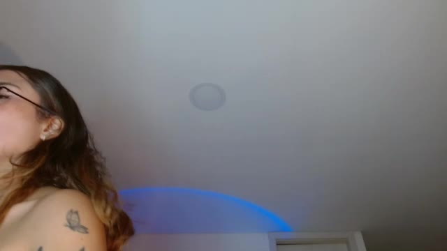 sexy_and_naughty_girl — Chaturbate 直播模特：照片与资料