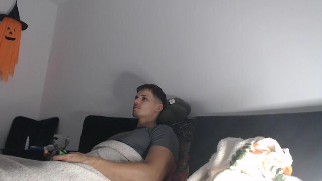 Preview photo of webcam model indy-harrison on Flirt4Free