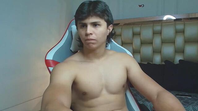 nick-finne na Flirt4Free: fotky a profil