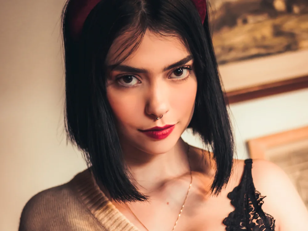 ElleDiane, cam model su Stripchat: foto