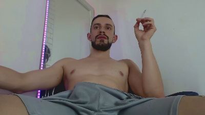 nassh18, webcammodel på Cam4: fotos