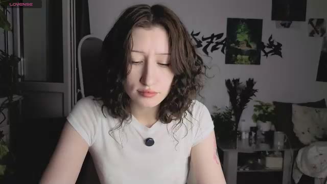 moon_chill, model webcam de Chaturbate: fotos