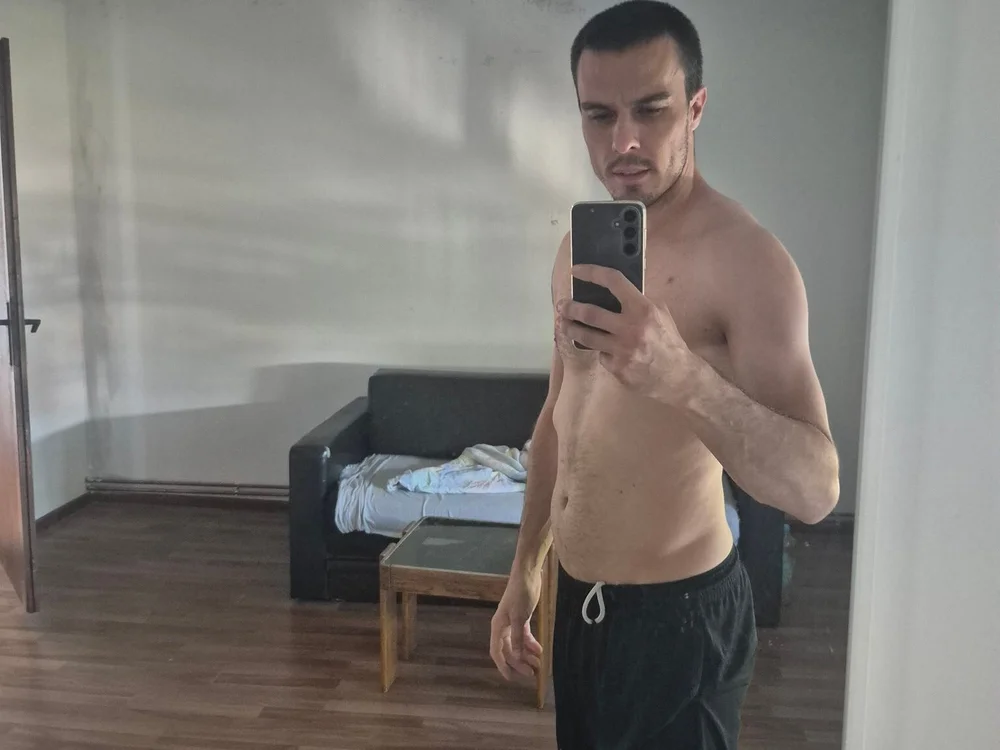 Mare992 – Stripchat modeli, fotoğraflar