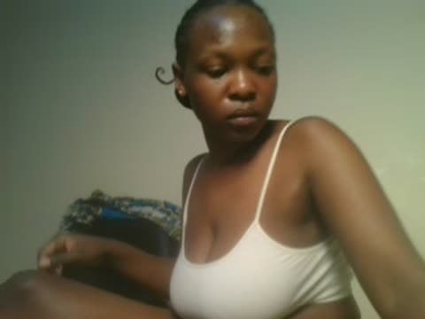 nudevelvet (BongaCams): fotod ja profiil
