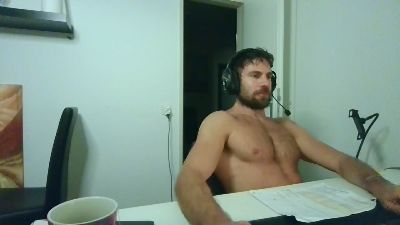 alpha_hunk บน Cam4: รูปภาพและโปรไฟล์