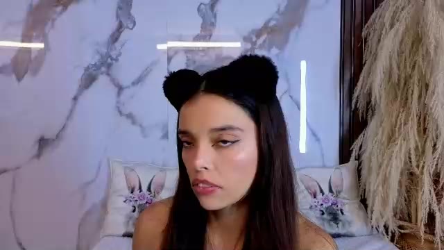 hannahill69 na Chaturbate: slike in profil