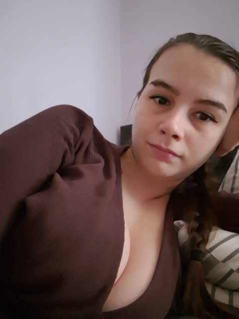 lona-s – уебкам модел в BongaCams: снимки