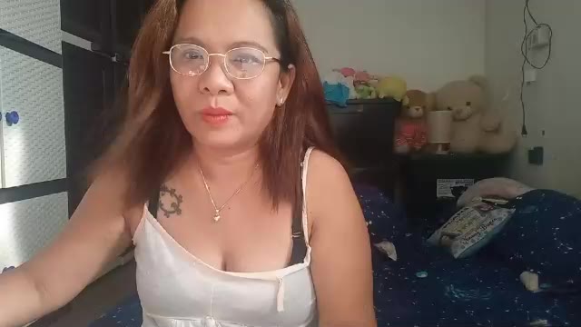 nymphoangel2022 na Chaturbate: slike in profil