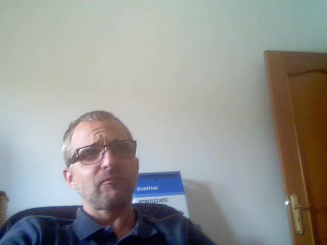 camel_t0e (Chaturbate): fotod ja profiil