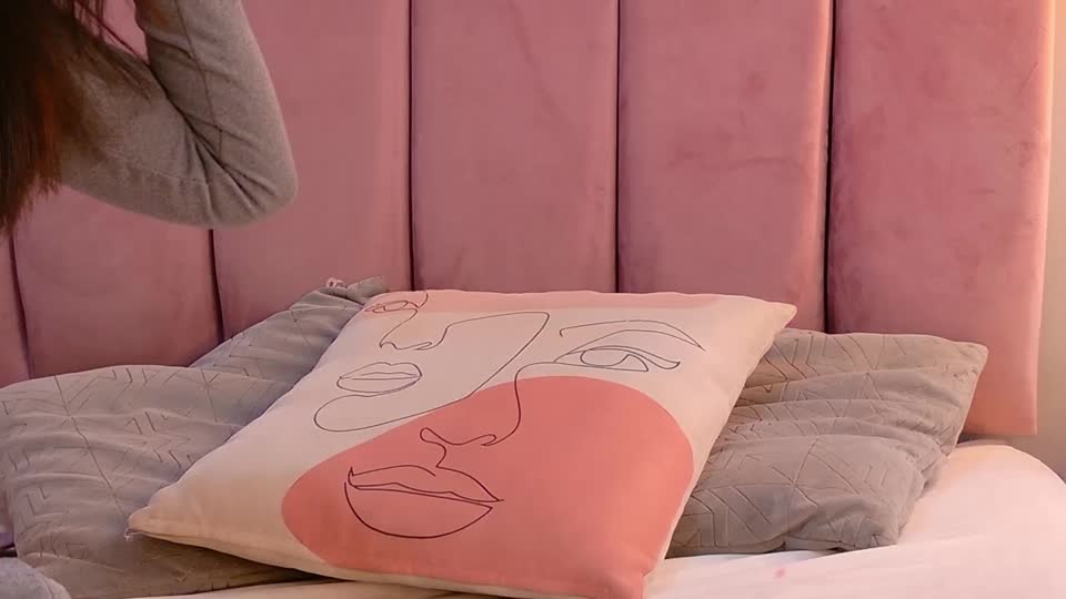 leenabrown, webcammodell på XloveCam: bilder