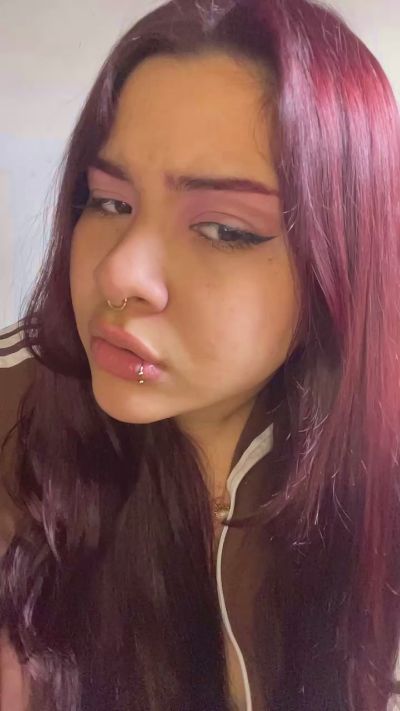 aisuru – Cam4 modeli, fotoğraflar