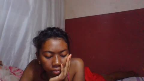 harliva: عارضة كاميرا ويب على BongaCams