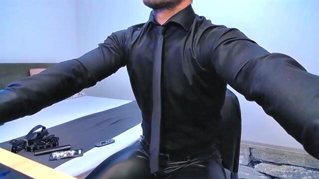 mike-abbs — Flirt4Free 直播模特:照片与资料