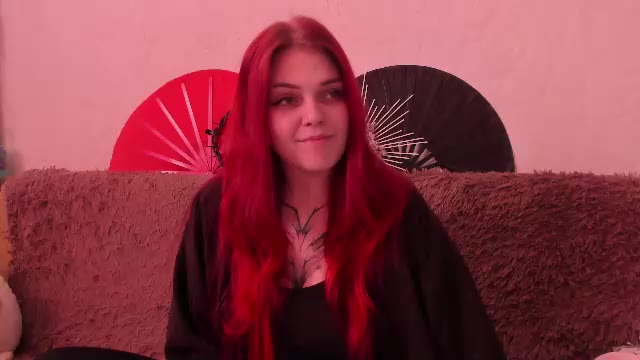 _caroline_coy — Chaturbate वेबकैम मॉडल: फ़ोटो