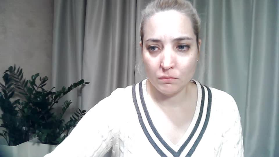marysunny — XloveCam 直播模特：照片与资料