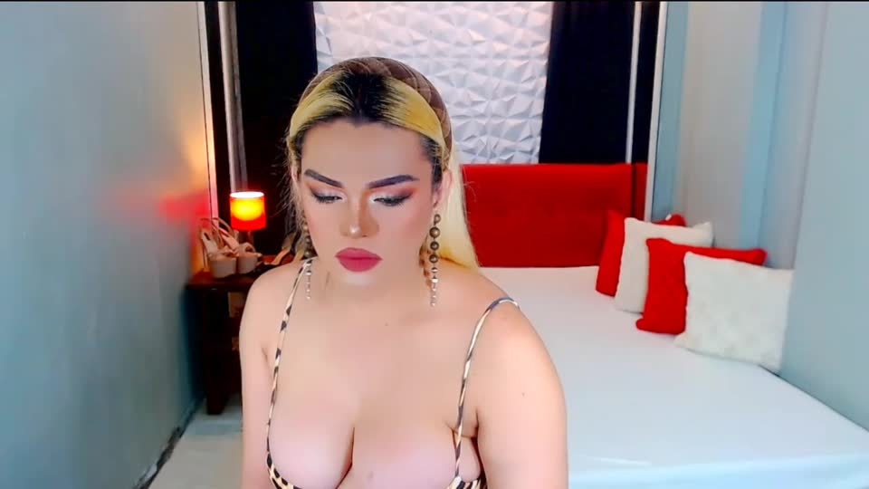 sainthornyts na XloveCam: fotky a profil