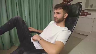 kyloeast (Cam4): fotod ja profiil