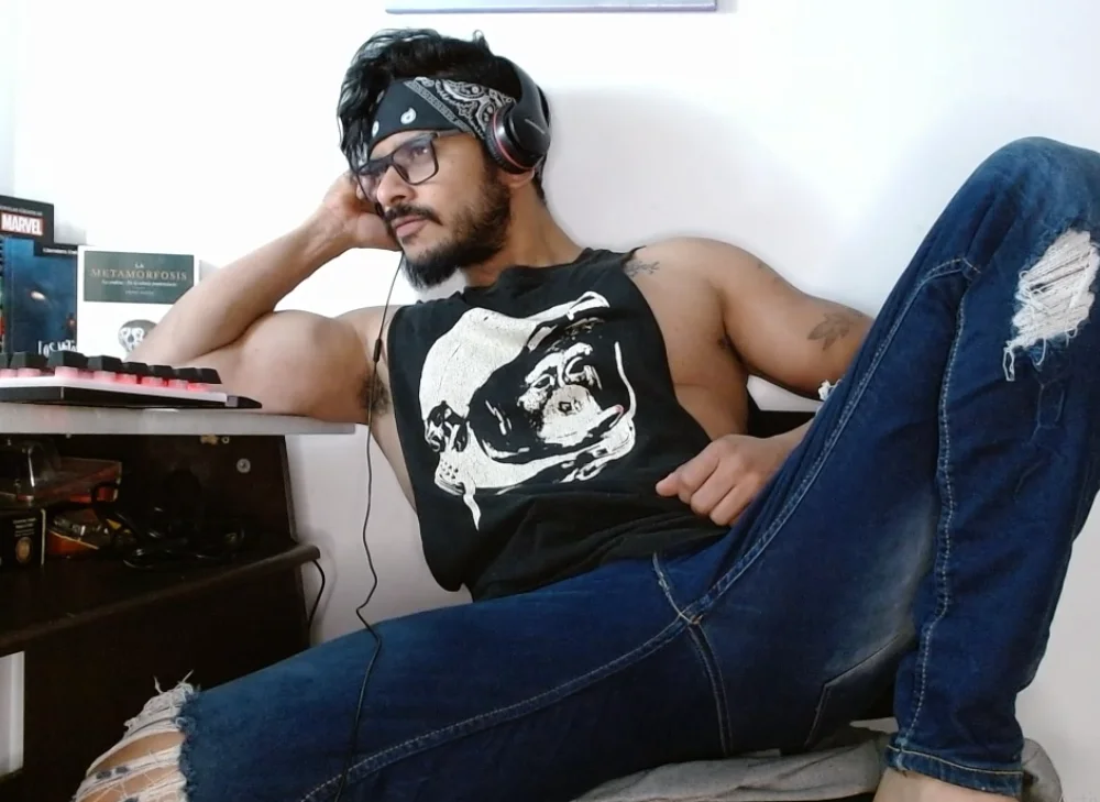 marcusphoenix666, μοντέλο webcam στο Stripchat
