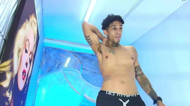 odell-bulmerr (Flirt4Free): fotod ja profiil