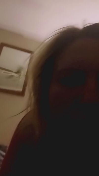 isabelle_cora, webcam model na Cam4: slike