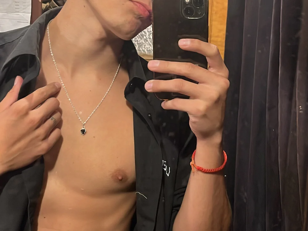 feeelipe2007 — Stripchat वेबकैम मॉडल: फ़ोटो