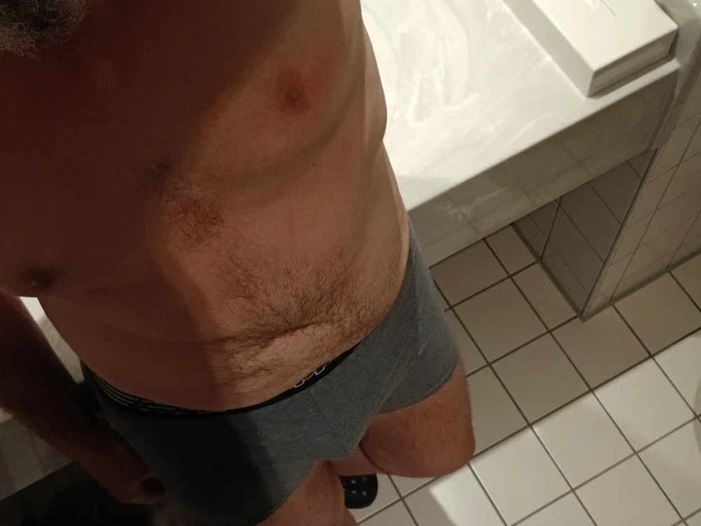 Tiger-70 në Stripchat: foto dhe profili