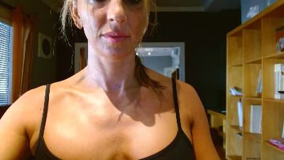 cari_guerrera, webcammodell på Cam4: bilder