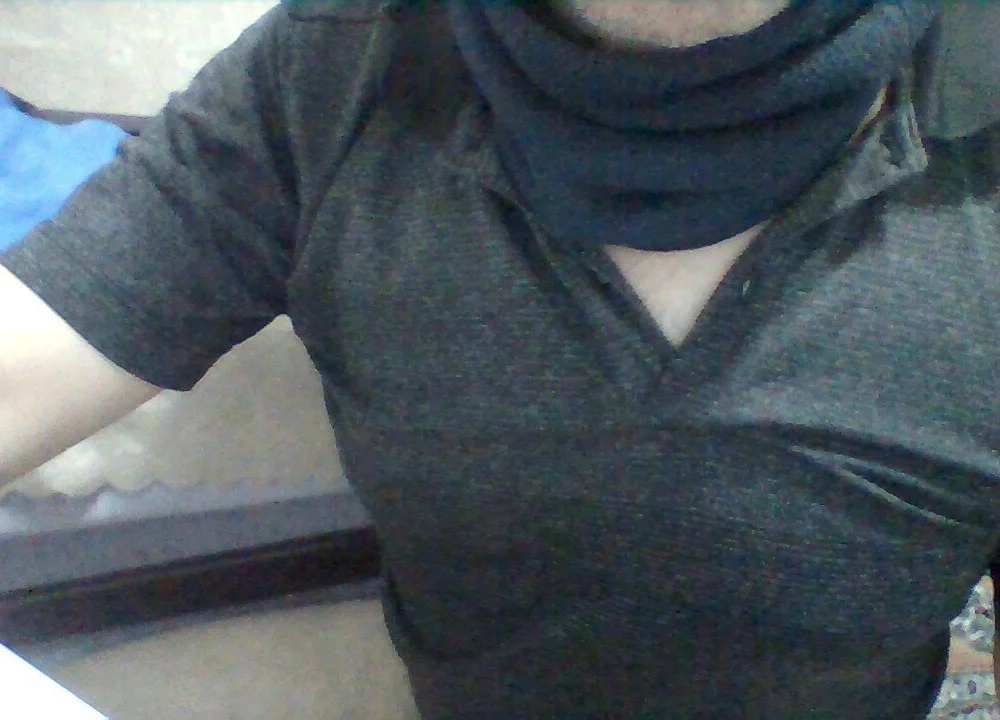 axxxales, вебкам модел на Stripchat: слике