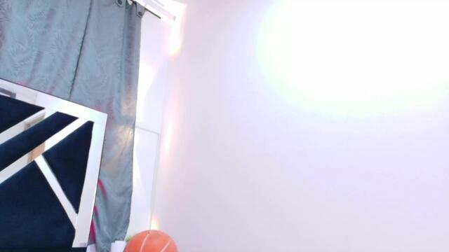 brian-malonne: عارضة كاميرا ويب على Flirt4Free