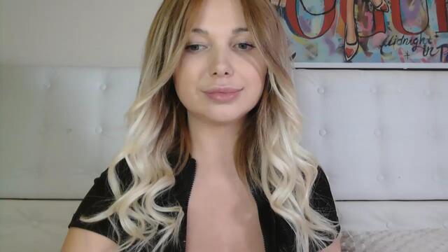 sexy-mela – Flirt4Free webkamerás modell