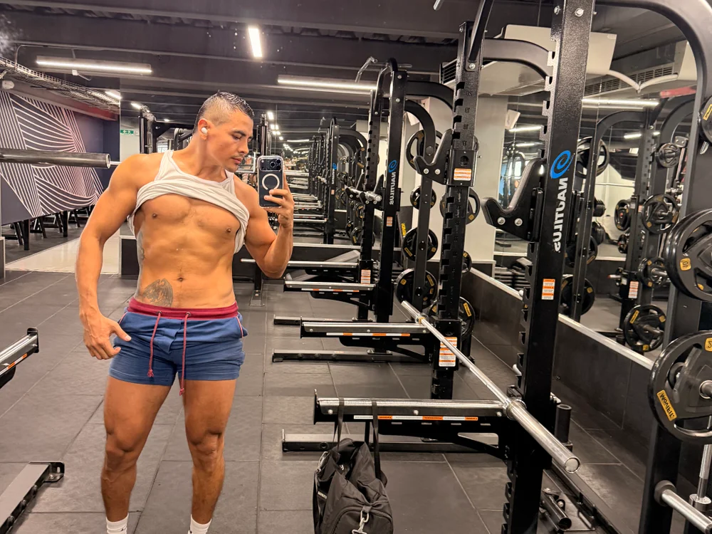 Paul22cm- на Stripchat: фото вебкам-моделі