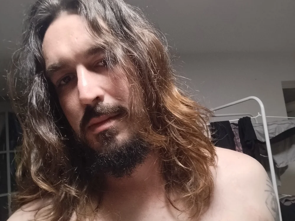 Фото вебкам-модели bmperv на Stripchat