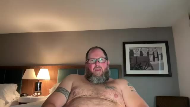 justaguyandnaked – Webcam-Modell auf Chaturbate