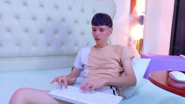 lenny-fire, model webcam de Flirt4Free: fotos
