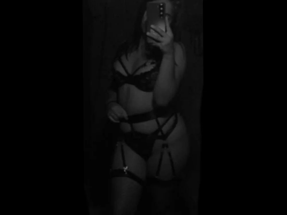 Candy_forever (Stripchat): nuotraukos, profilis